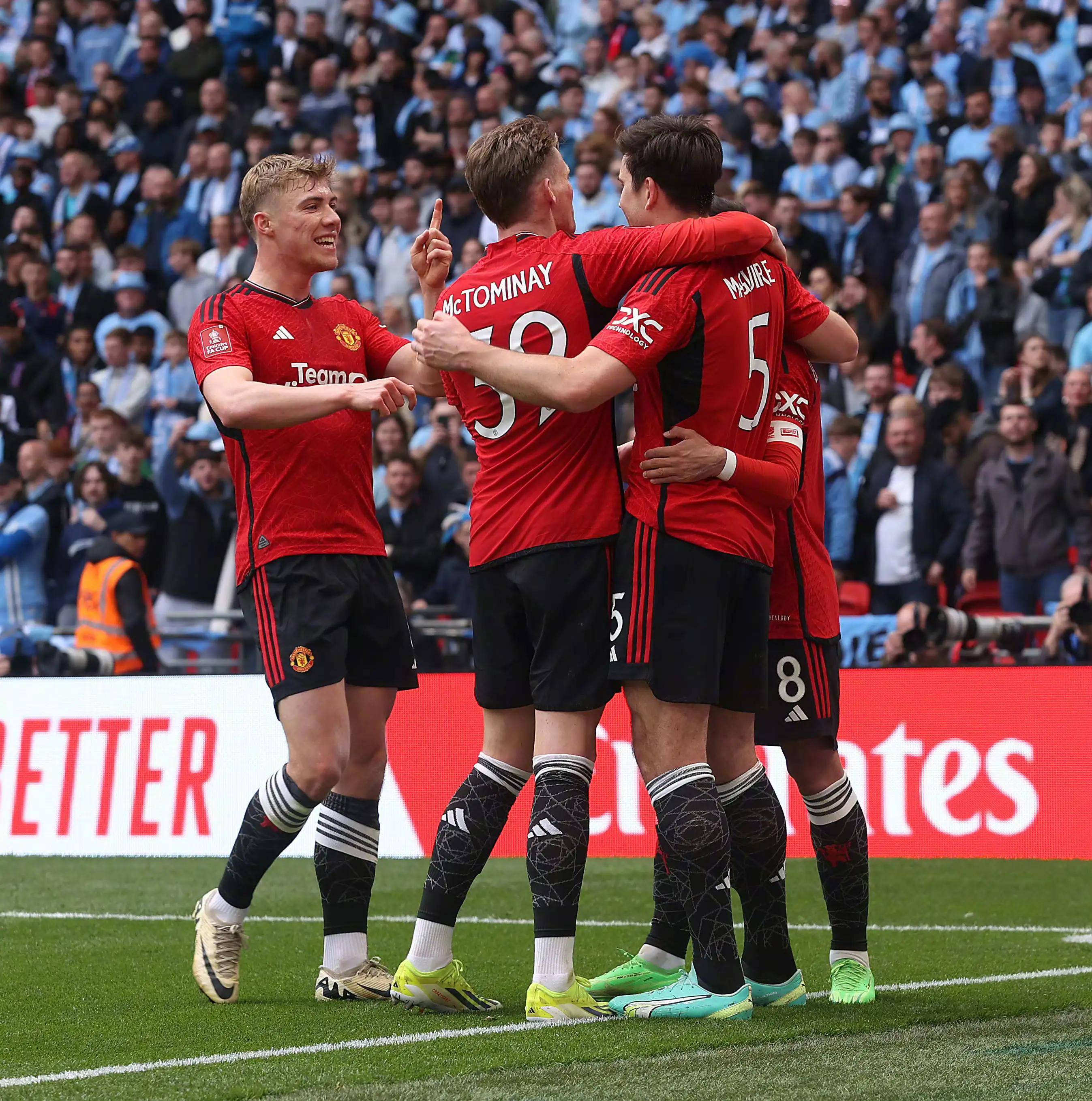 热刺险胜皇马,拉莫斯补时绝平意甲 热刺险胜皇马,拉莫斯补时绝平意甲